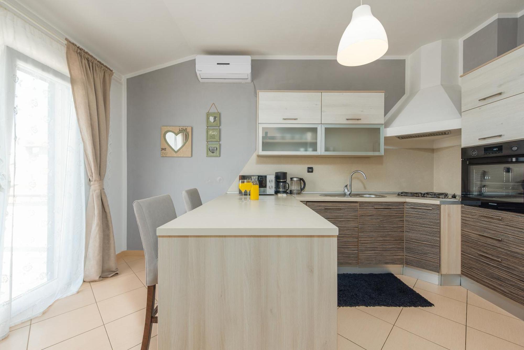 Apartment Mara